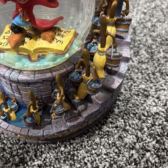 Disney Mickey Mouse Music Snow Globe Fantasia Sorcerer's Apprentice - Picture 3 of 12
